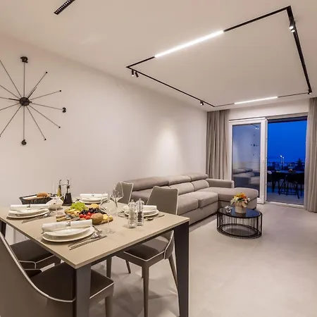 Apartment Luxury Anteo Hills With Parking Garage And Balcony *