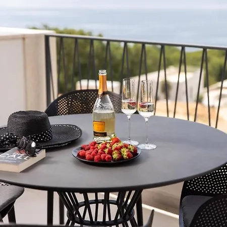 Apartment Luxury Anteo Hills With Parking Garage And Balcony *