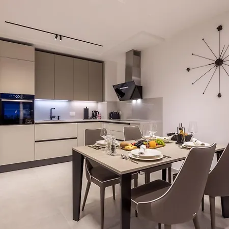 Luxury Anteo Hills With Parking Garage And Balcony Apartment Kostrena